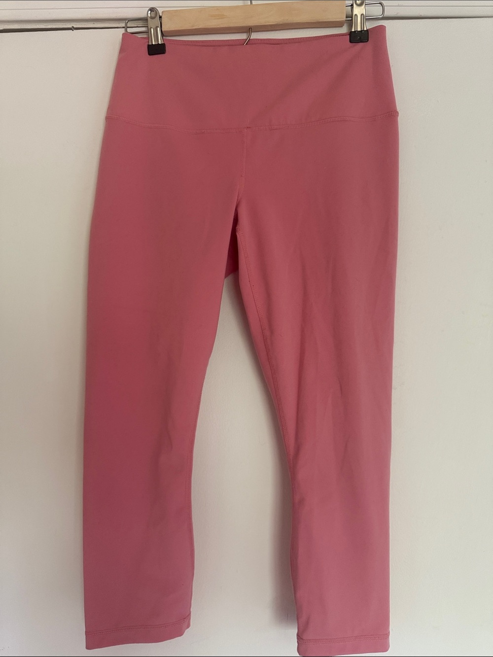 Yogalicious Coral High-Rise Capri Leggings